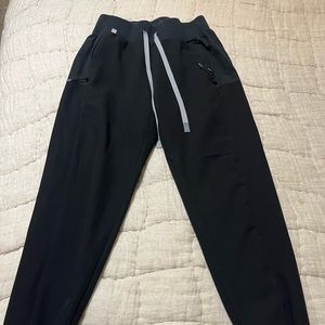 Figs XXS jogger pants technical collection!